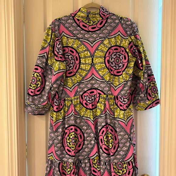The Oula Company Tiered Midi Dress Pink Green Print - Picture 5 of 6